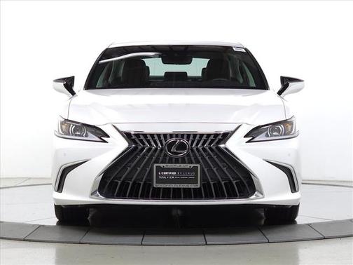 2023 Lexus ES 350 Base