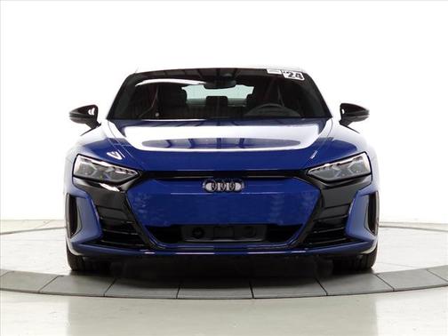 2024 Audi RS e-tron GT quattro