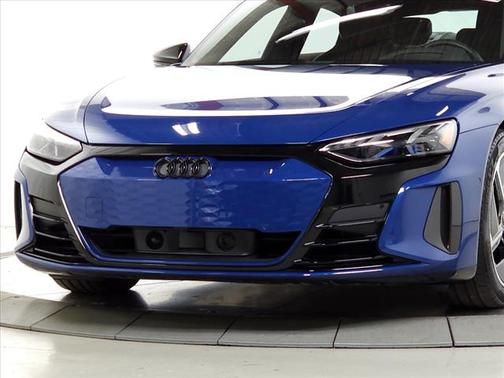 2024 Audi RS e-tron GT quattro
