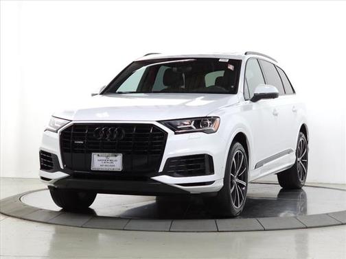 2021 Audi Q7 55 Premium Plus