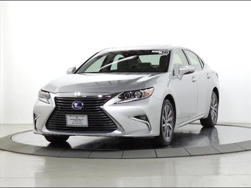 2016 Lexus ES 300h Base
