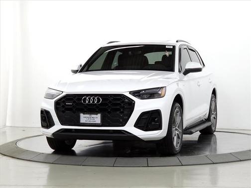 2025 Audi Q5 45 S line Premium