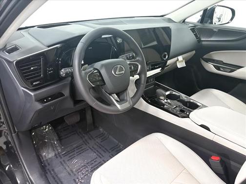 2025 Lexus NX 350h Luxury