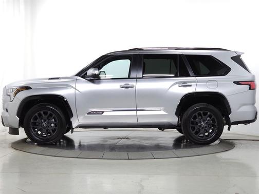 2025 Toyota Sequoia Platinum