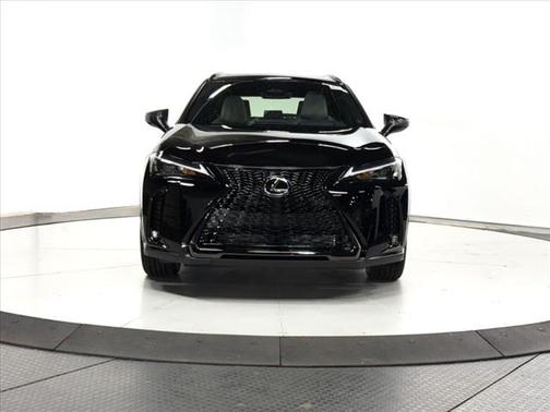 2025 Lexus UX 300h F SPORT Design