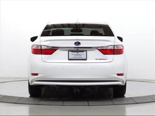 2013 Lexus ES 300h Base