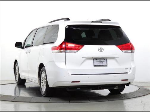 2011 Toyota Sienna XLE