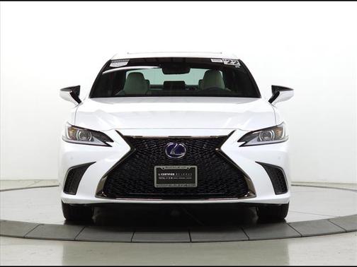 2022 Lexus ES 300h F SPORT