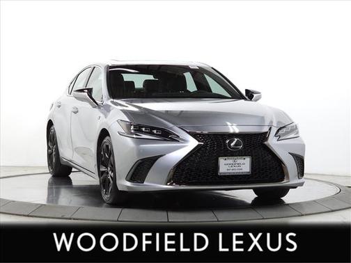 2024 Lexus ES 300h F SPORT Handling
