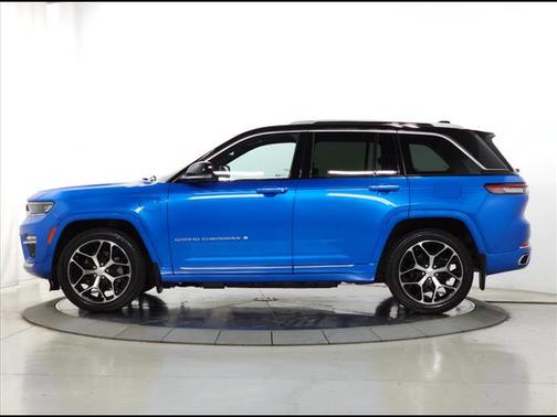 2022 Jeep Grand Cherokee 4xe Summit Reserve