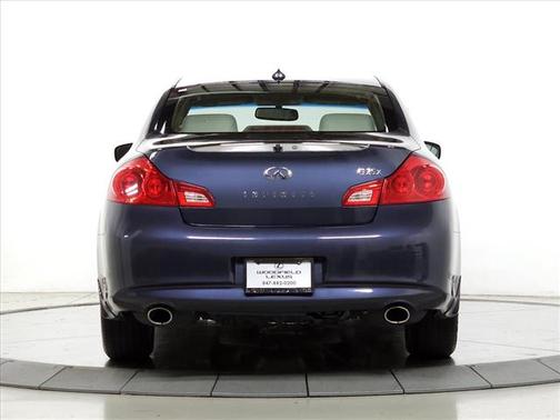 2011 INFINITI G25x Base