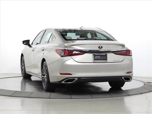 2024 Lexus ES 350 Base