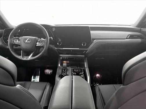 2025 Lexus TX 500h F SPORT Premium