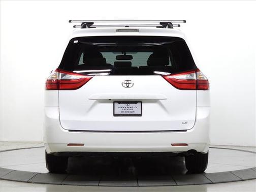 2015 Toyota Sienna LE