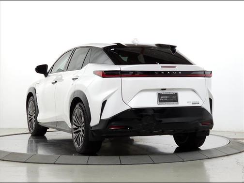 2023 Lexus RZ 450e Luxury