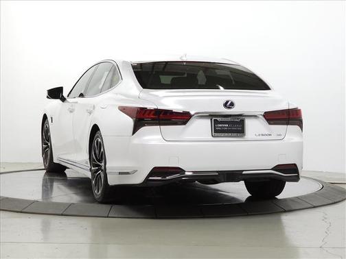Eminent White Pearl 2022 Lexus LS 500h Base