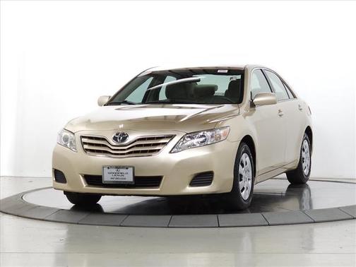 2010 Toyota Camry LE