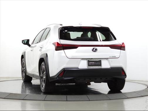 2020 Lexus UX 250h Base