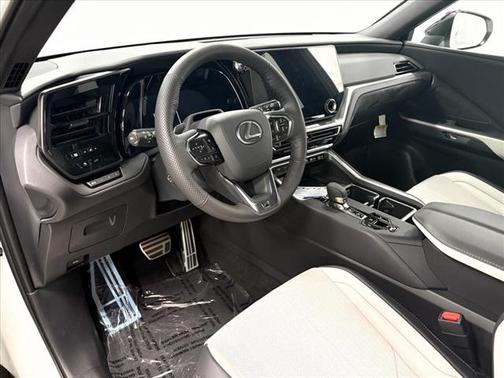 2025 Lexus TX 500h F SPORT Premium
