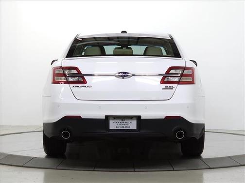 White 2017 Ford Taurus SEL