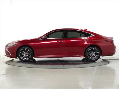 2022 Lexus ES 350 Base