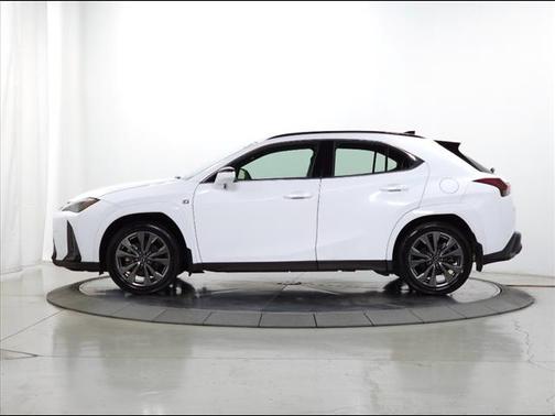 2024 Lexus UX 250h F Sport