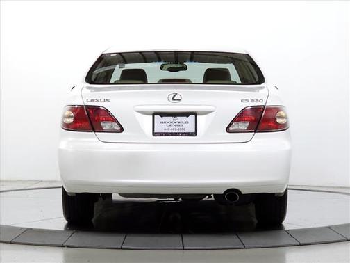 2004 Lexus ES 330 Base