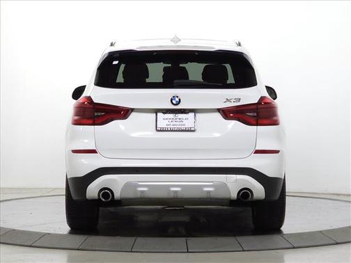 White 2018 BMW X3 xDrive30i