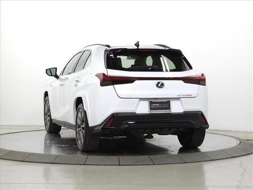2024 Lexus UX 250h F Sport