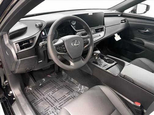 2025 Lexus ES 350 Base