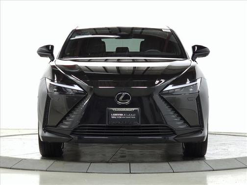 2023 Lexus RZ 450e Luxury