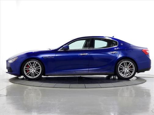 Photo 4 of 34 of 2015 Maserati Ghibli S Q4