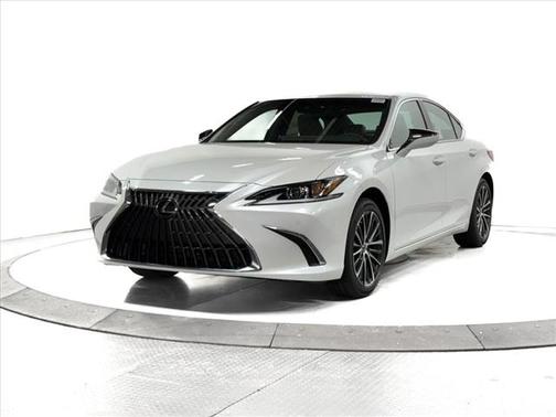 2025 Lexus ES 300h Base