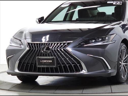 2023 Lexus ES 300h Luxury