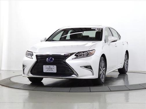 2016 Lexus ES 300h Base