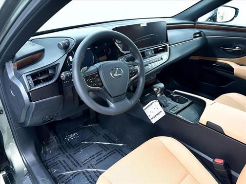 2025 Lexus ES 350 Base