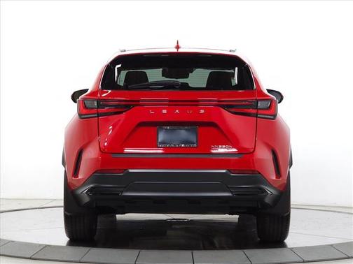2025 Lexus NX 350h Luxury