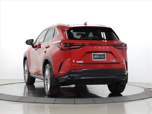 2025 Lexus NX 350h Luxury