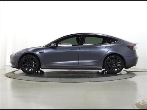 2018 Tesla Model 3 Mid Range
