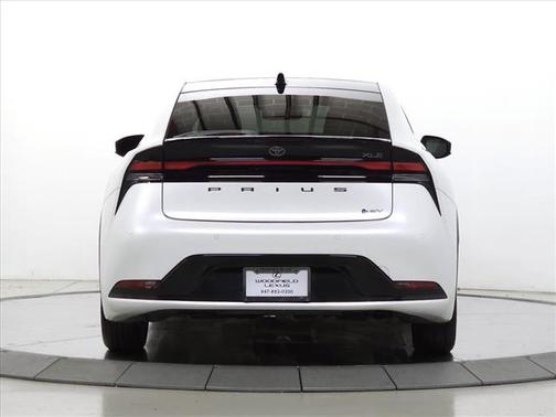 2024 Toyota Prius XLE