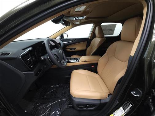 Nori Green Pearl 2026 Lexus NX 350h Premium