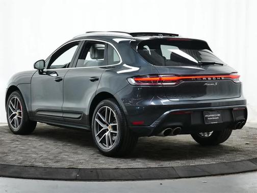 2023 Porsche Macan S