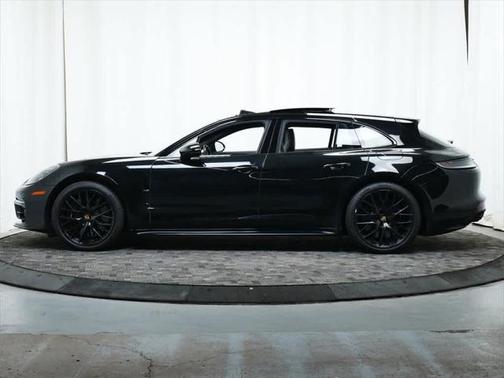 2021 Porsche Panamera E-Hybrid Sport Turismo Turbo S