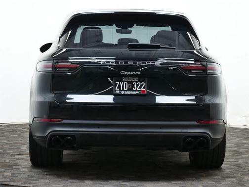 2023 Porsche Cayenne Cayenne E-Hybrid Platinum Edition