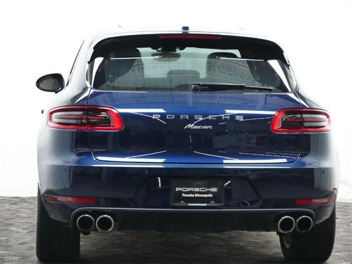 2018 Porsche Macan AWD