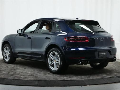 2018 Porsche Macan AWD