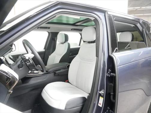 2023 Land Rover Range Rover Sport First Edition