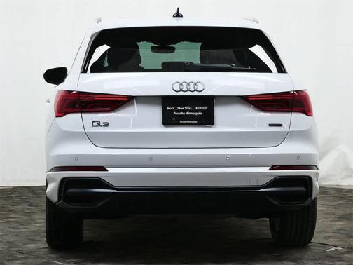 2021 Audi Q3 45 S line Premium