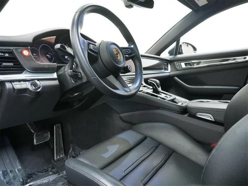 2023 Porsche Panamera AWD