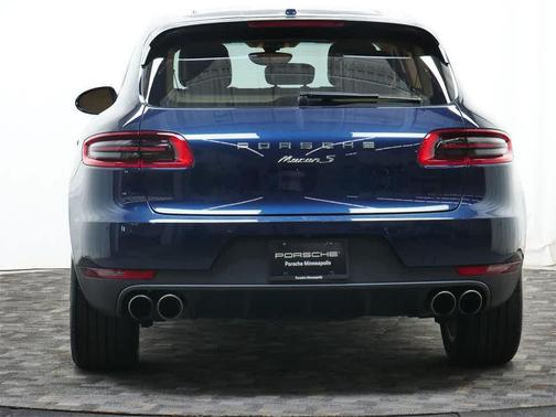 2015 Porsche Macan S